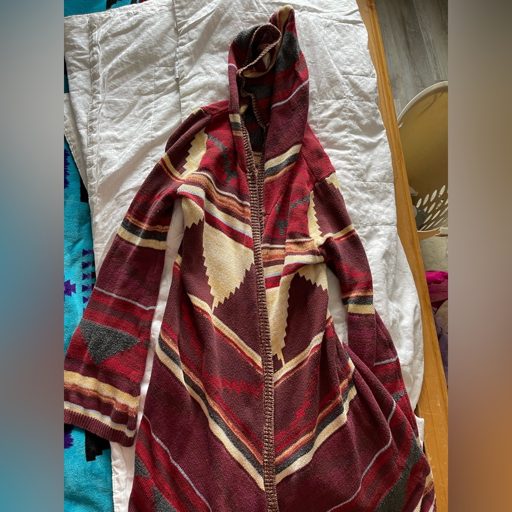 Cardigan - Picture 2 of 2